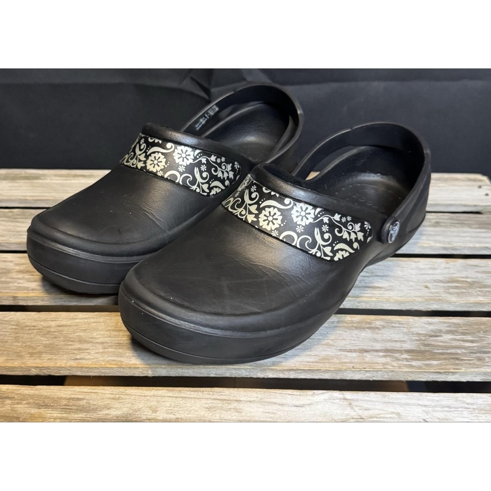 Crocs Shoes Womens Size 7 Black Floral Clog Slip Resistant Comfort Work